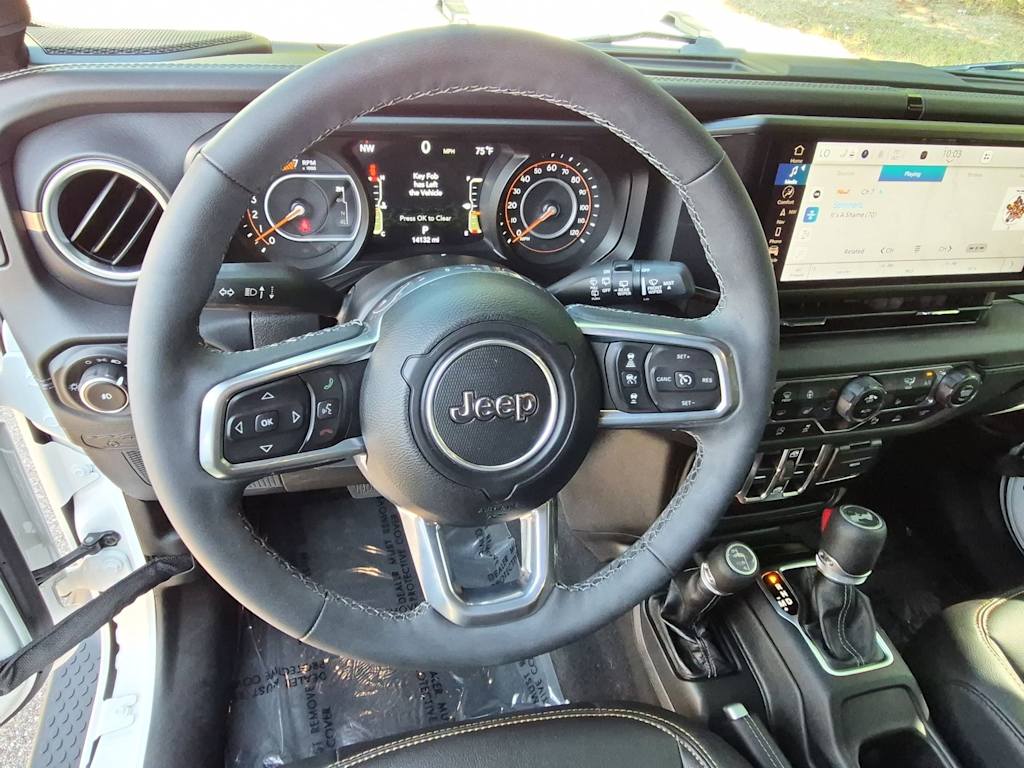 Thumbnail: 2025 Jeep Wrangler - 14