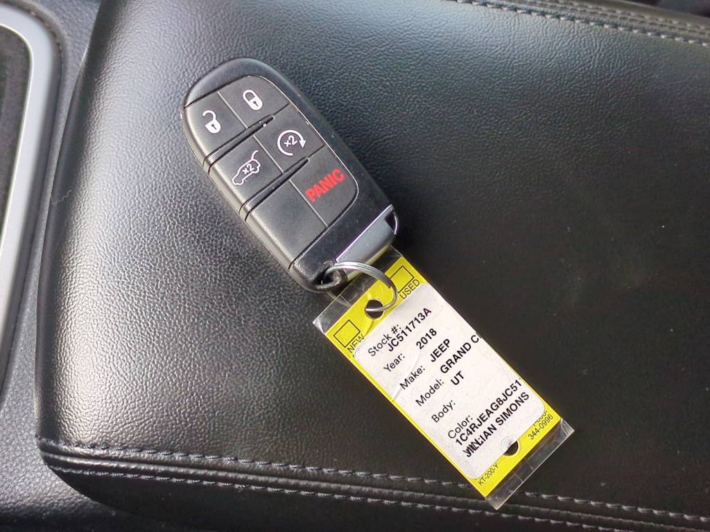 Thumbnail: 2018 Jeep Grand Cherokee - 18