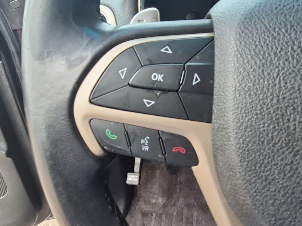 Thumbnail: 2016 Jeep Grand Cherokee - 30