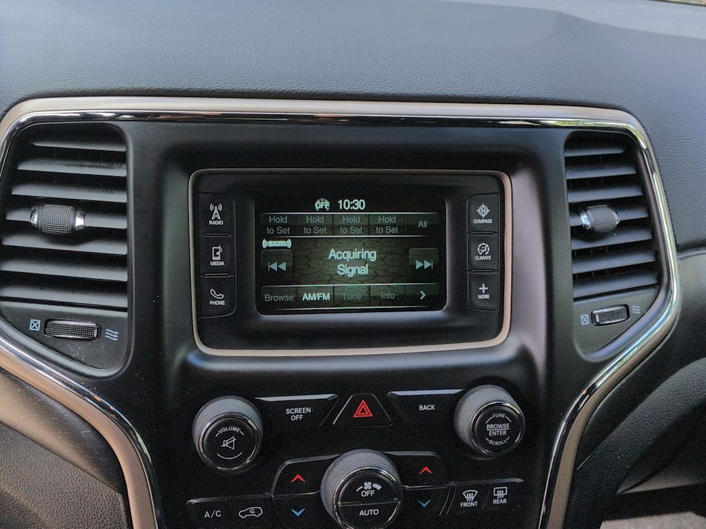 Thumbnail: 2016 Jeep Grand Cherokee - 15
