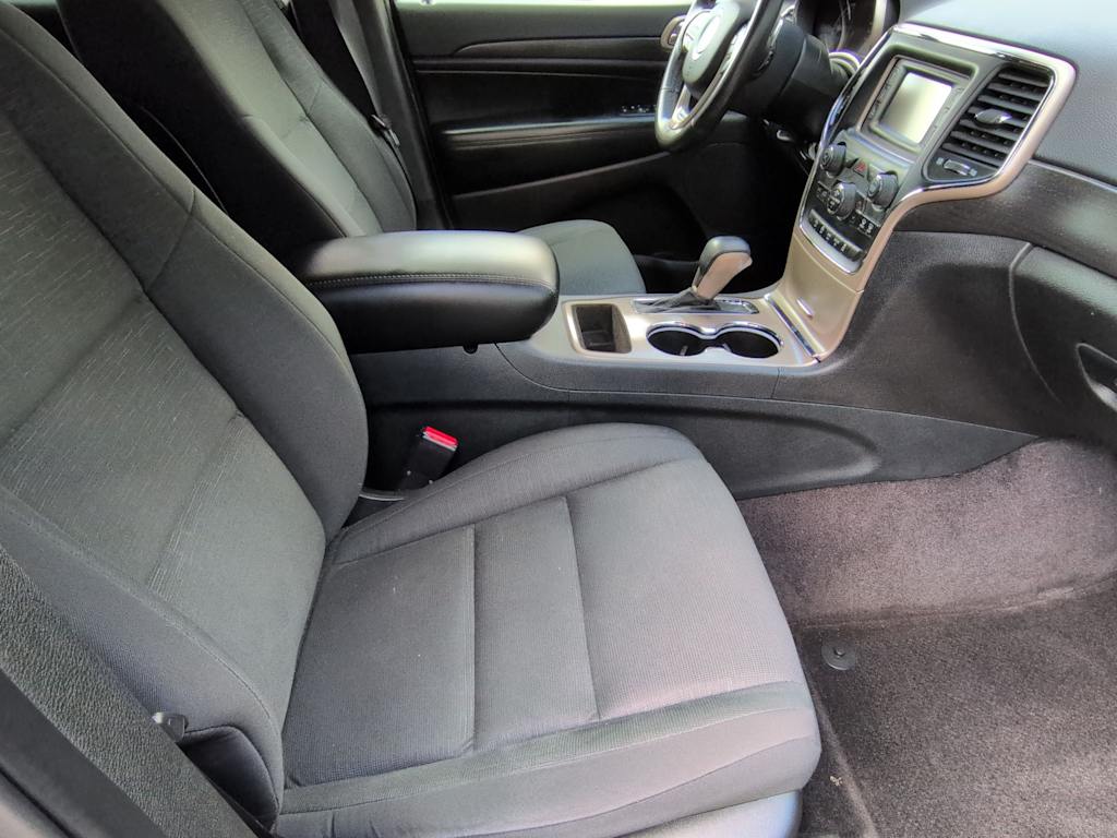 Thumbnail: 2016 Jeep Grand Cherokee - 12