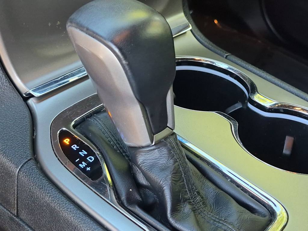 Thumbnail: 2018 Jeep Grand Cherokee - 15