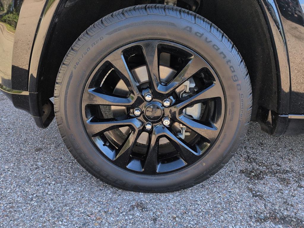 Thumbnail: 2022 Jeep Grand Cherokee - 8