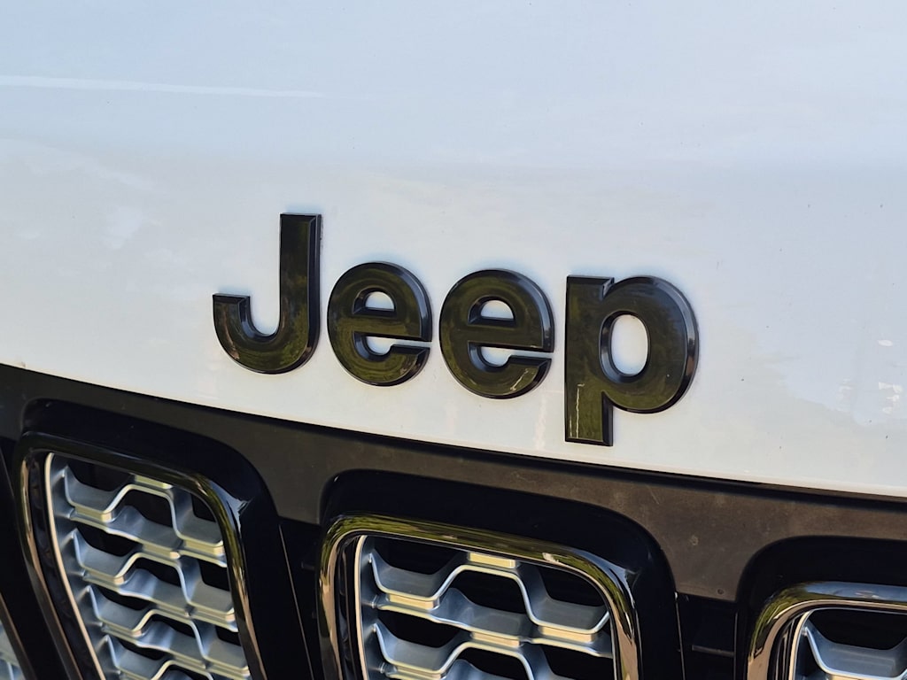 Thumbnail: 2020 Jeep Grand Cherokee - 7
