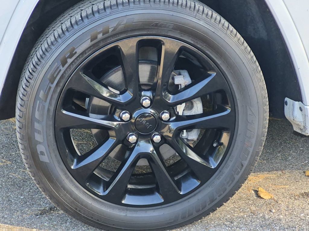 Thumbnail: 2020 Jeep Grand Cherokee - 8
