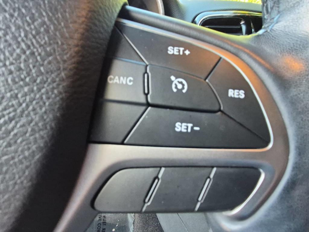 Thumbnail: 2020 Jeep Grand Cherokee - 31