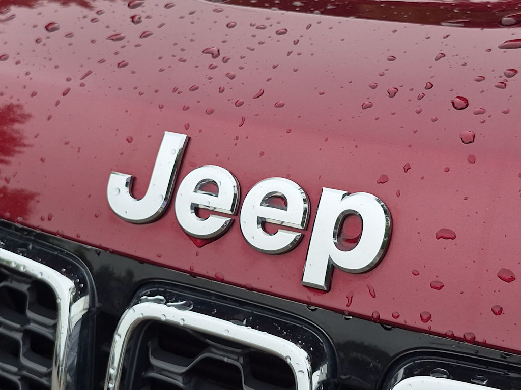 Thumbnail: 2022 Jeep Grand Cherokee - 7