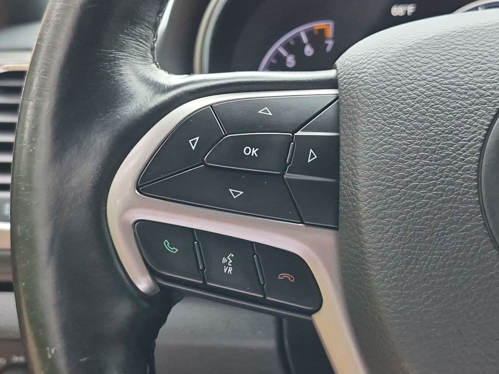 Thumbnail: 2022 Jeep Grand Cherokee - 28