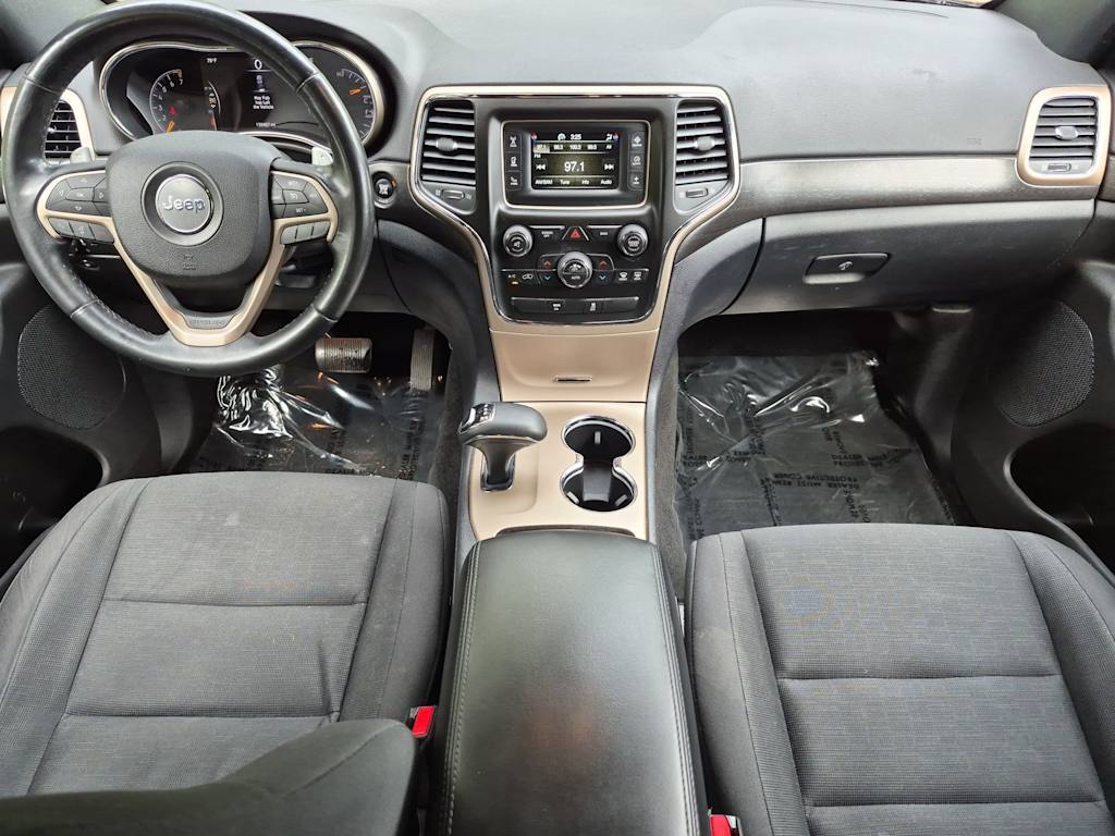 Thumbnail: 2015 Jeep Grand Cherokee - 9