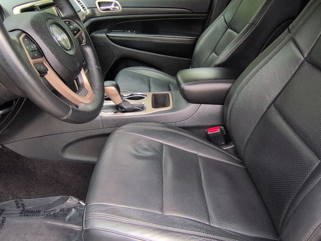 Thumbnail: 2017 Jeep Grand Cherokee - 11