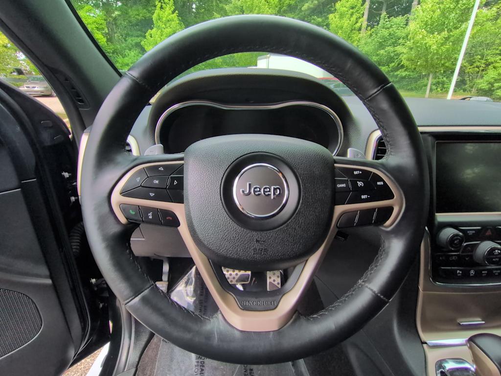 Thumbnail: 2017 Jeep Grand Cherokee - 14