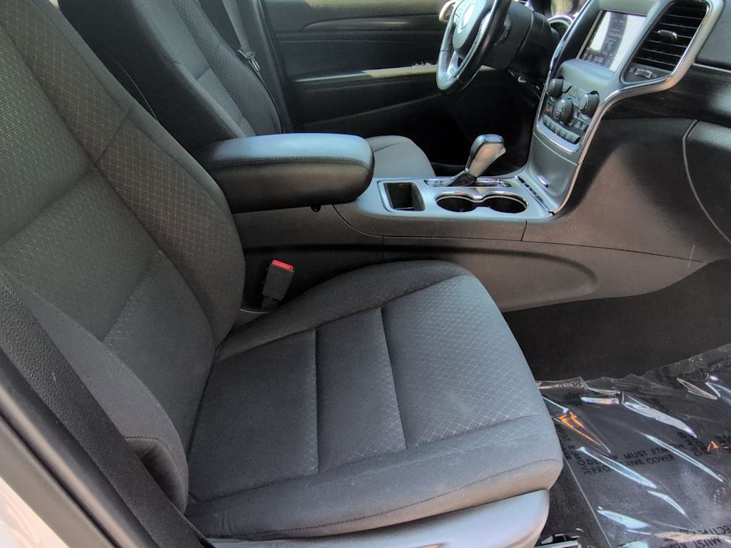 Thumbnail: 2020 Jeep Grand Cherokee - 10