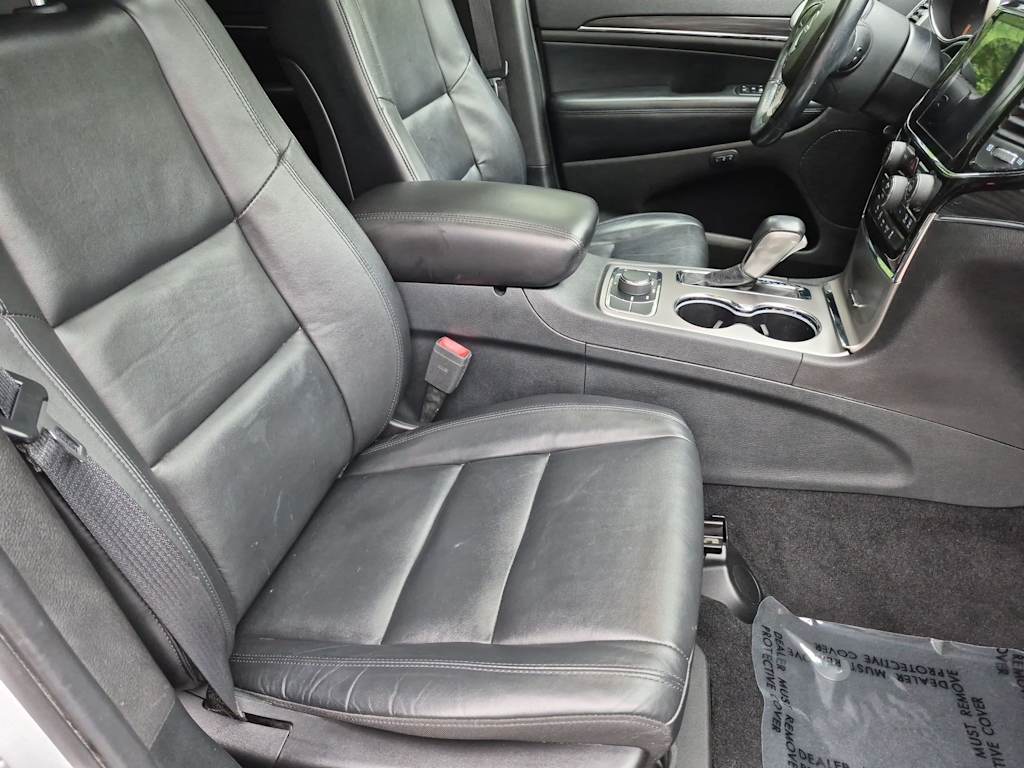 Thumbnail: 2020 Jeep Grand Cherokee - 11
