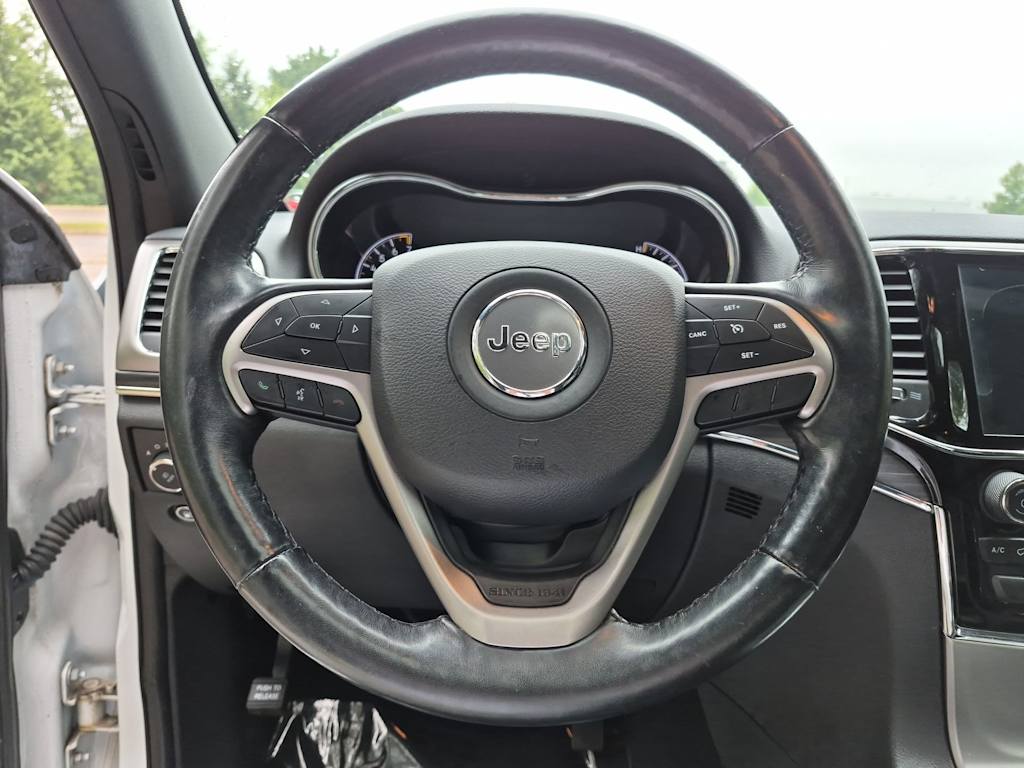 Thumbnail: 2020 Jeep Grand Cherokee - 13