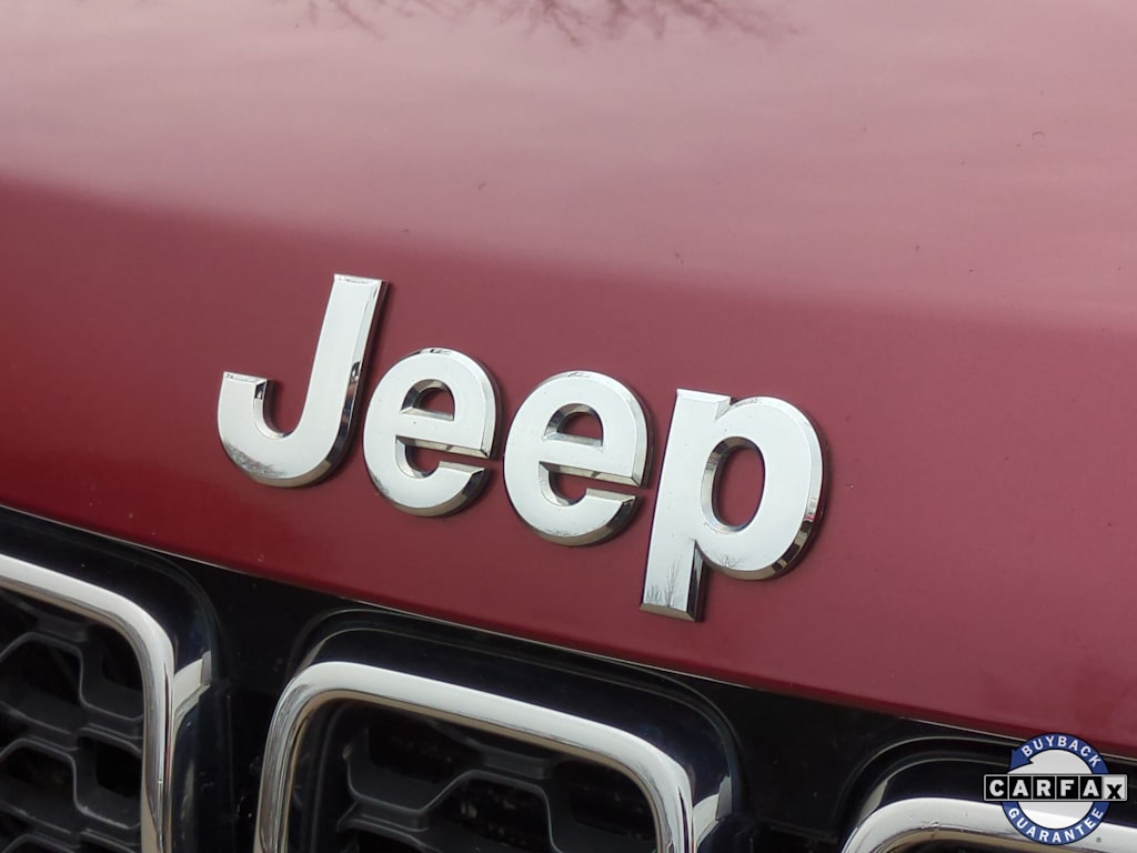 Thumbnail: 2019 Jeep Grand Cherokee - 7