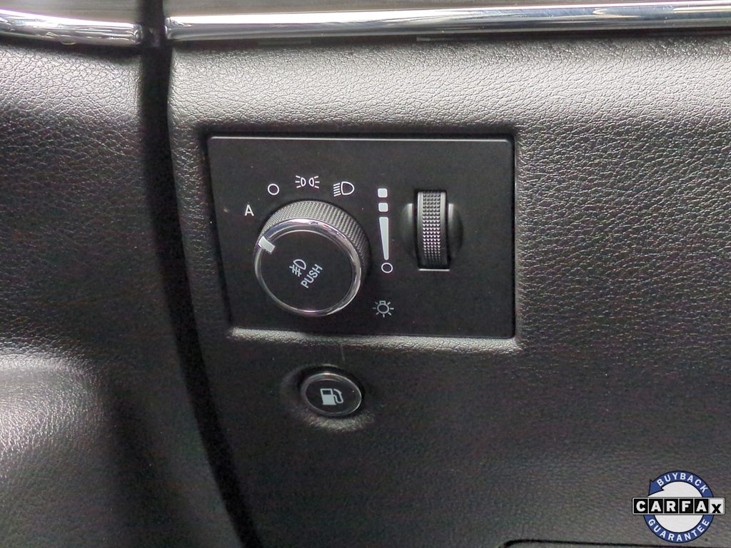 Thumbnail: 2019 Jeep Grand Cherokee - 34