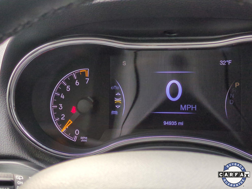 Thumbnail: 2019 Jeep Grand Cherokee - 17