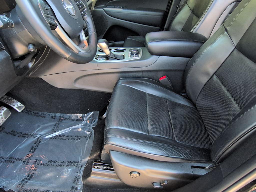 Thumbnail: 2019 Jeep Grand Cherokee - 10