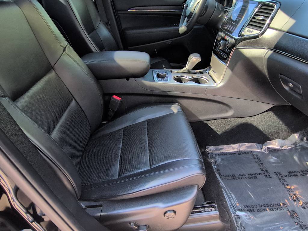 Thumbnail: 2019 Jeep Grand Cherokee - 11