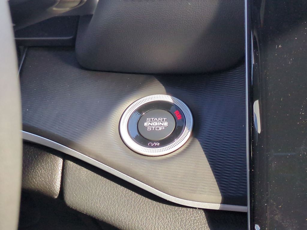 Thumbnail: 2025 Jeep Grand Cherokee - 37