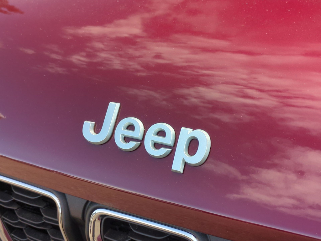 Thumbnail: 2025 Jeep Grand Cherokee - 7