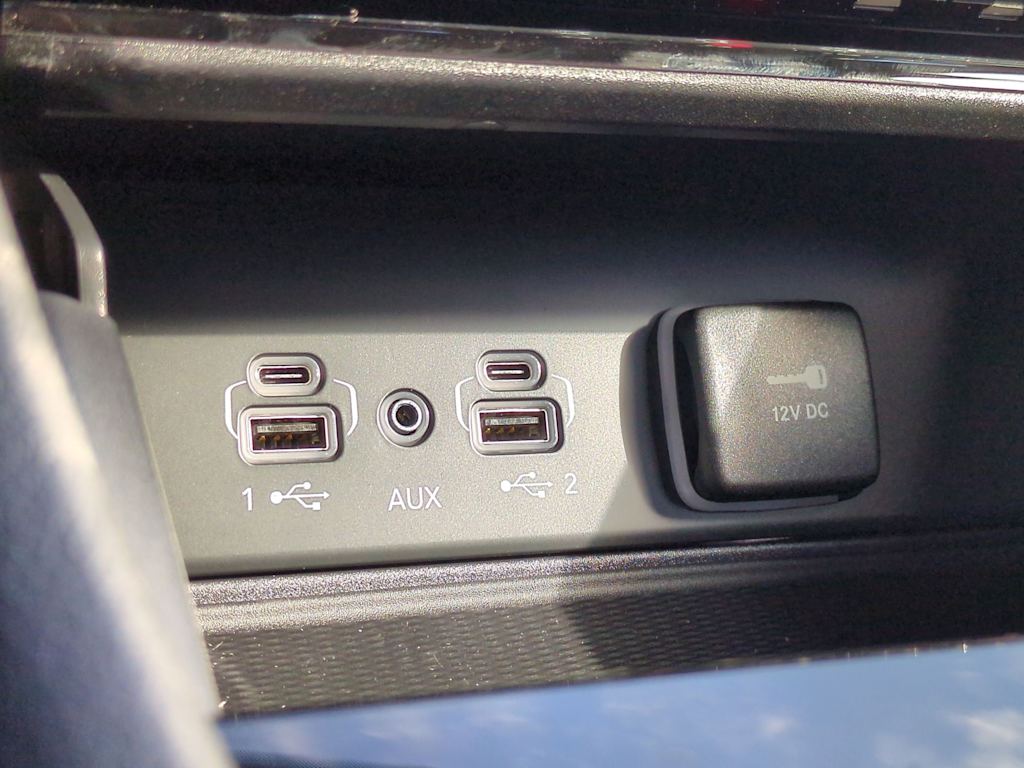 Thumbnail: 2025 Jeep Grand Cherokee - 33