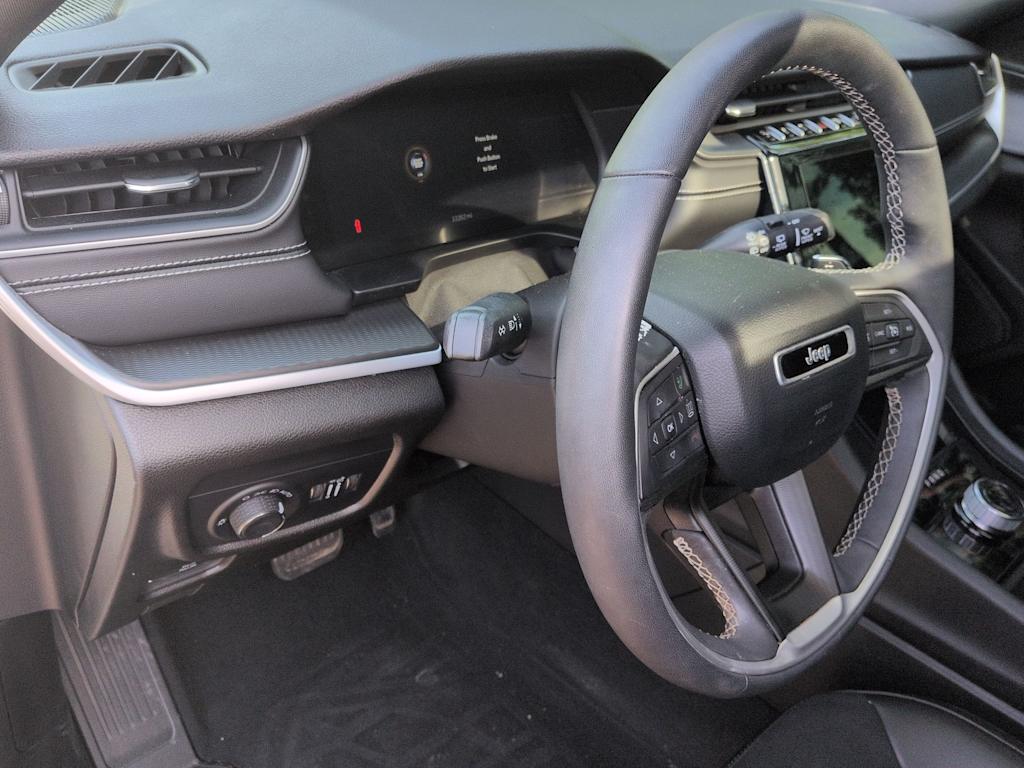 Thumbnail: 2024 Jeep Grand Cherokee - 21