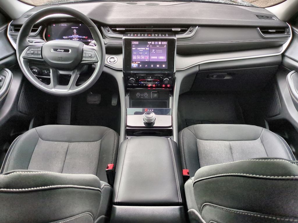Thumbnail: 2023 Jeep Grand Cherokee - 8