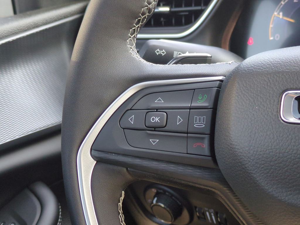 Thumbnail: 2025 Jeep Grand Cherokee - 28