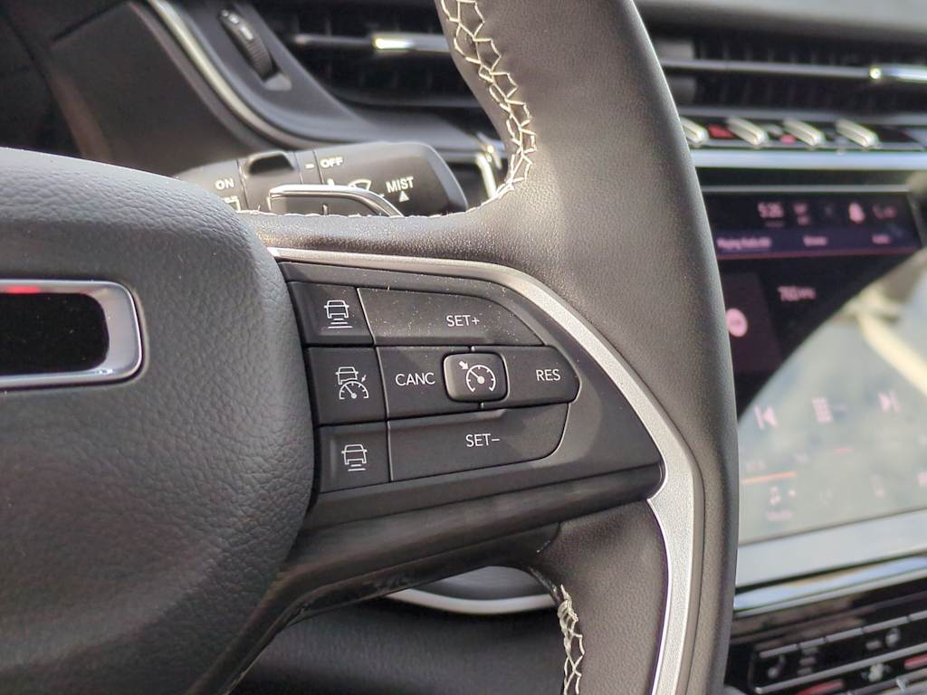 Thumbnail: 2025 Jeep Grand Cherokee - 28