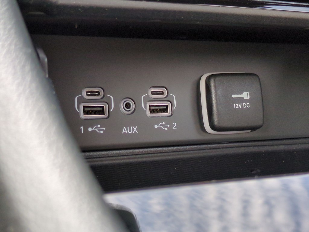 Thumbnail: 2025 Jeep Grand Cherokee - 32