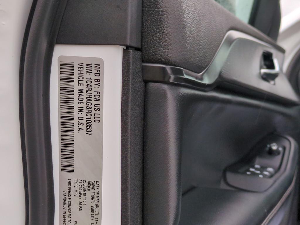 Thumbnail: 2024 Jeep Grand Cherokee - 17