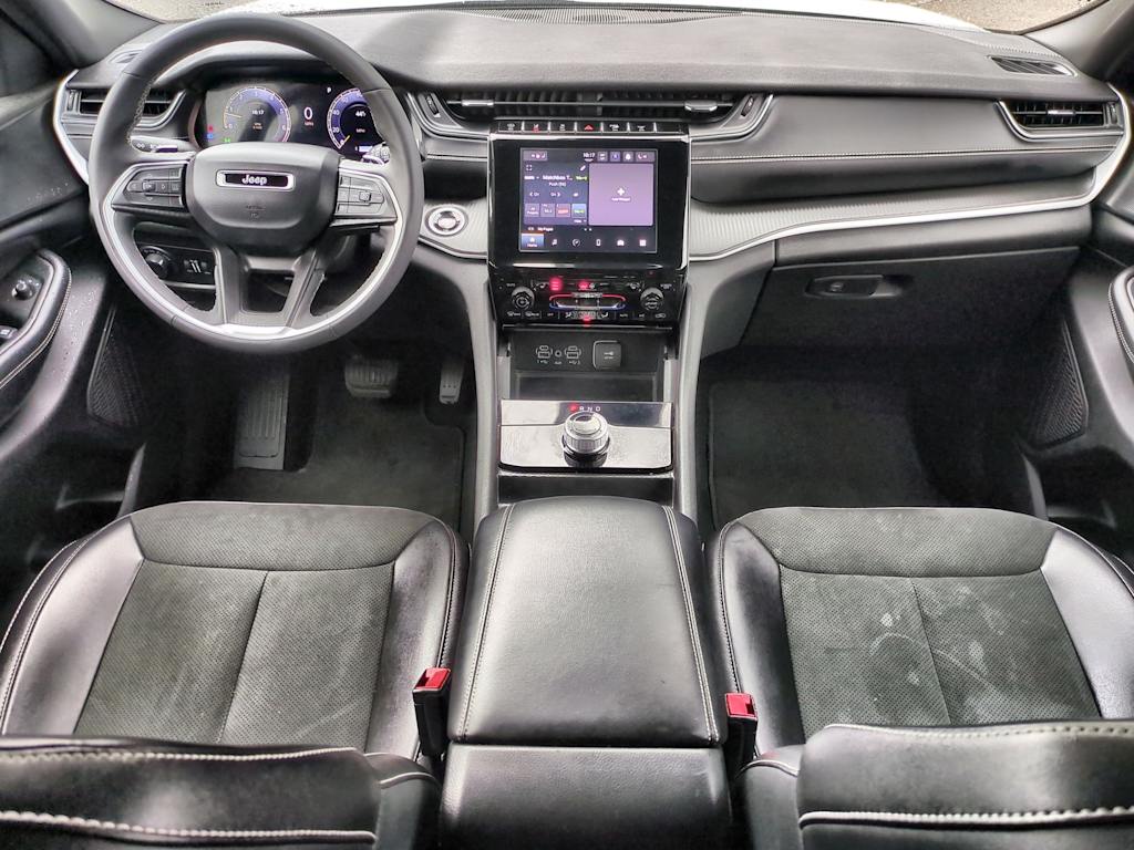 Thumbnail: 2024 Jeep Grand Cherokee - 9