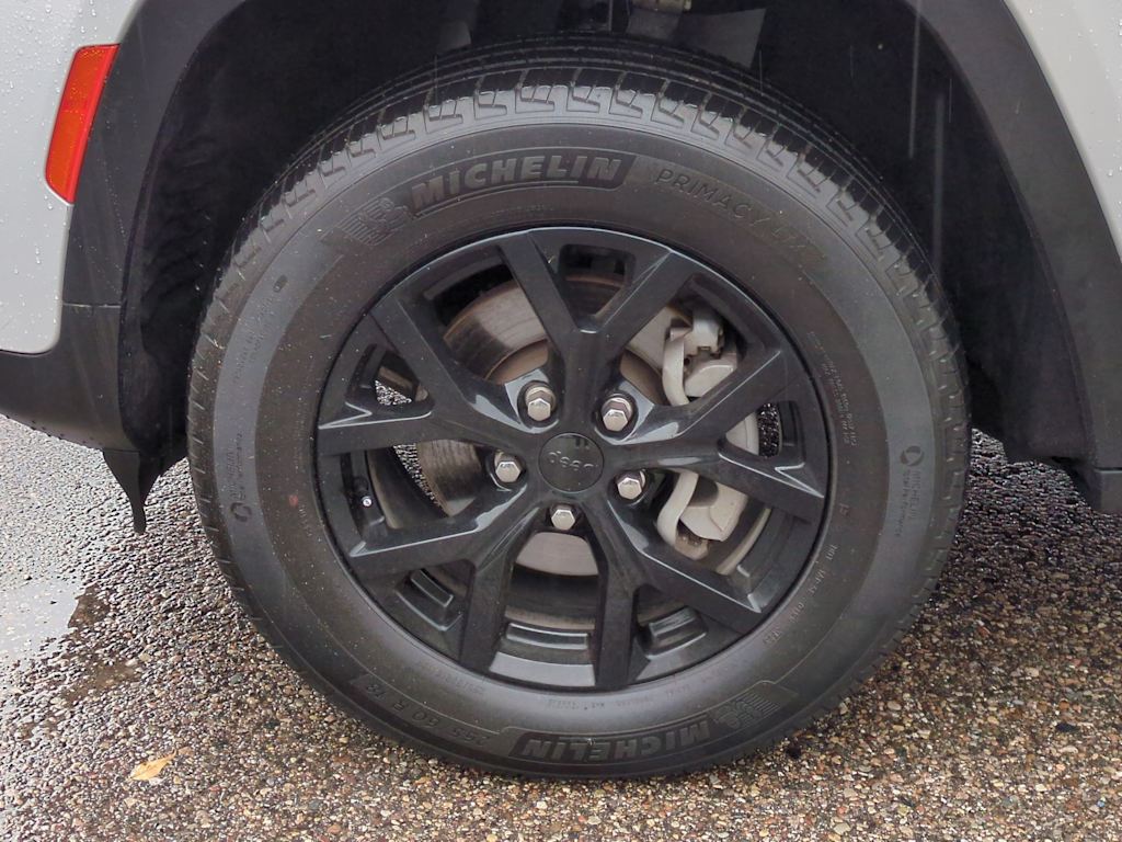 Thumbnail: 2024 Jeep Grand Cherokee - 8