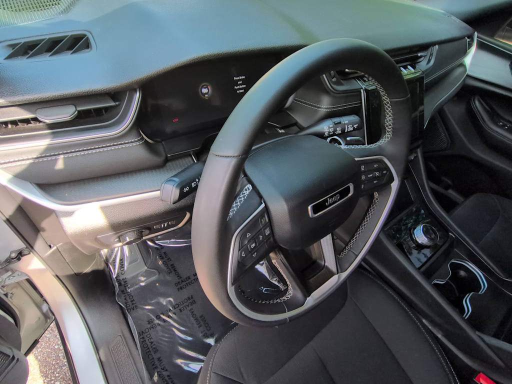 Thumbnail: 2025 Jeep Grand Cherokee - 2