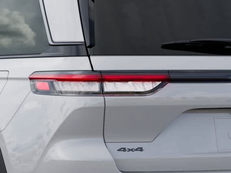 Thumbnail: 2026 Jeep Grand Cherokee - 7