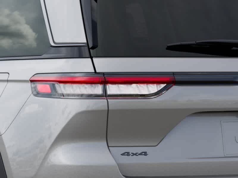 Thumbnail: 2026 Jeep Grand Cherokee - 7