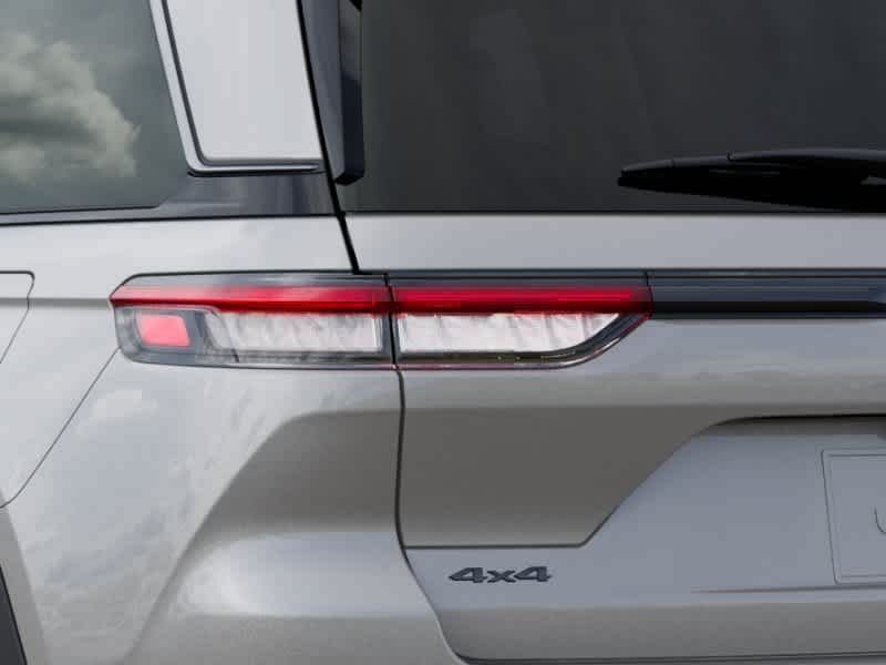 Thumbnail: 2026 Jeep Grand Cherokee - 7