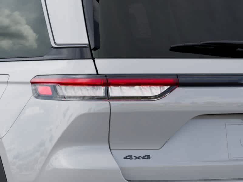 Thumbnail: 2026 Jeep Grand Cherokee - 7