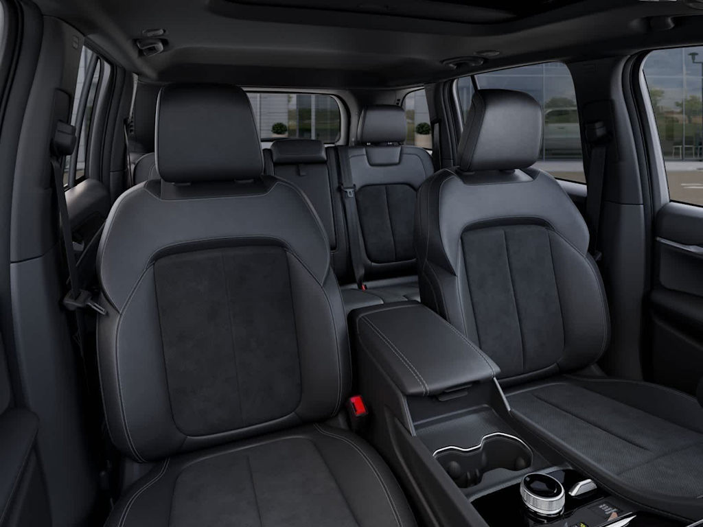 Thumbnail: 2026 Jeep Grand Cherokee - 3