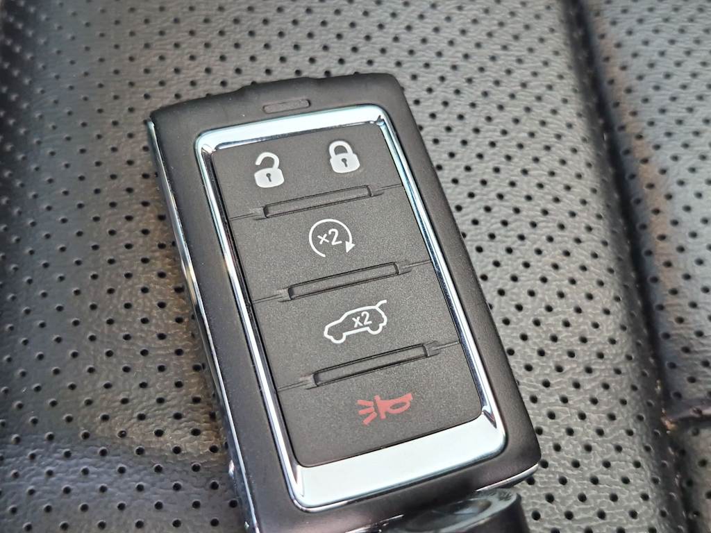 Thumbnail: 2024 Jeep Grand Cherokee - 39