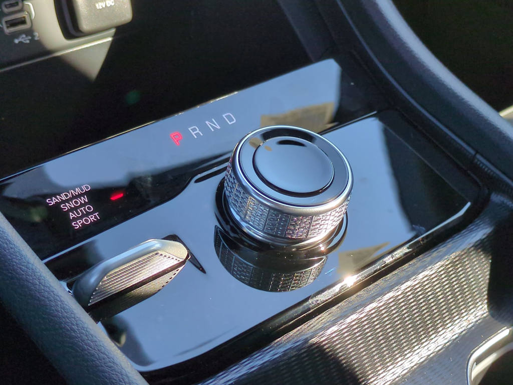 Thumbnail: 2025 Jeep Grand Cherokee - 35