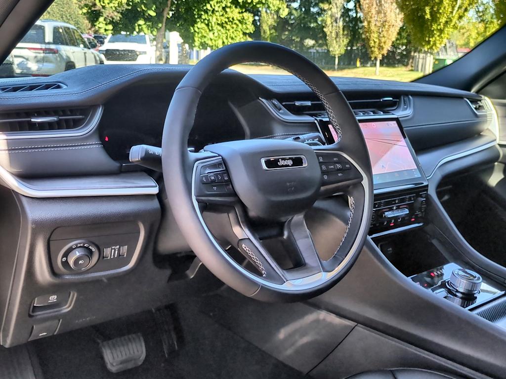 Thumbnail: 2025 Jeep Grand Cherokee - 2