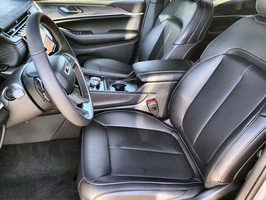 Thumbnail: 2025 Jeep Grand Cherokee - 10