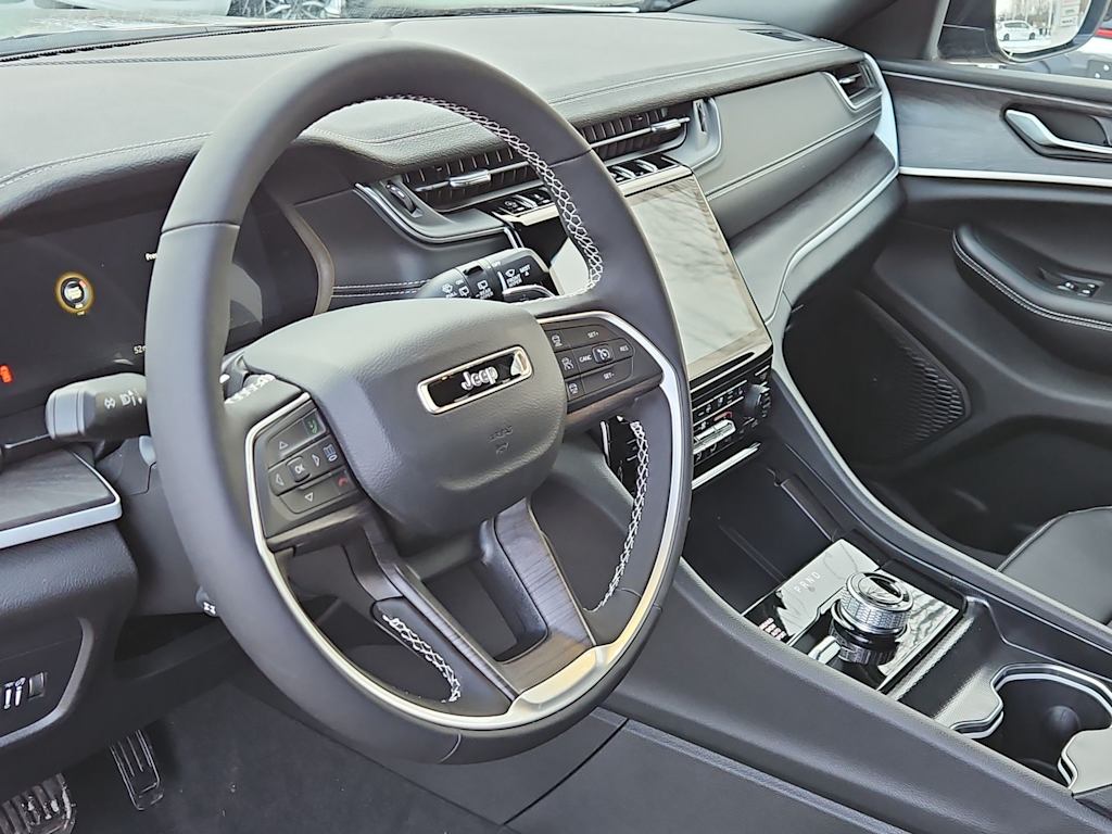 Thumbnail: 2025 Jeep Grand Cherokee - 2