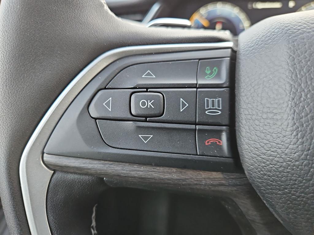 Thumbnail: 2025 Jeep Grand Cherokee - 34