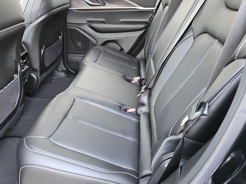 Thumbnail: 2025 Jeep Grand Cherokee - 13