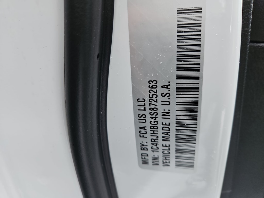 Thumbnail: 2025 Jeep Grand Cherokee - 17