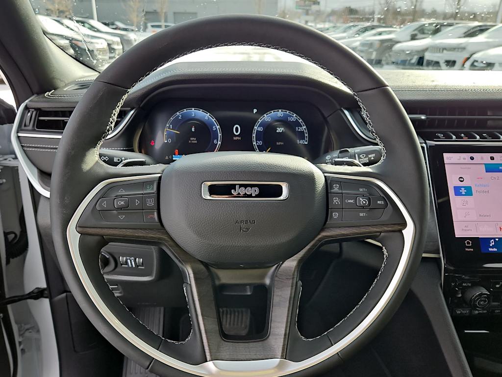 Thumbnail: 2025 Jeep Grand Cherokee - 10