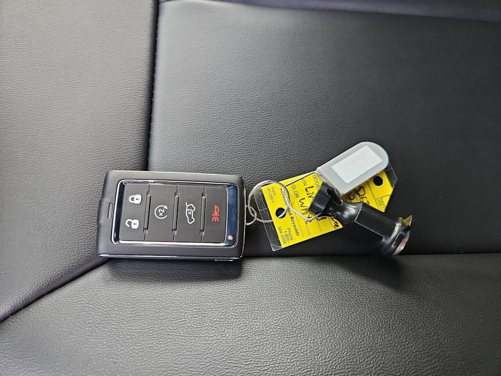 Thumbnail: 2025 Jeep Grand Cherokee - 16